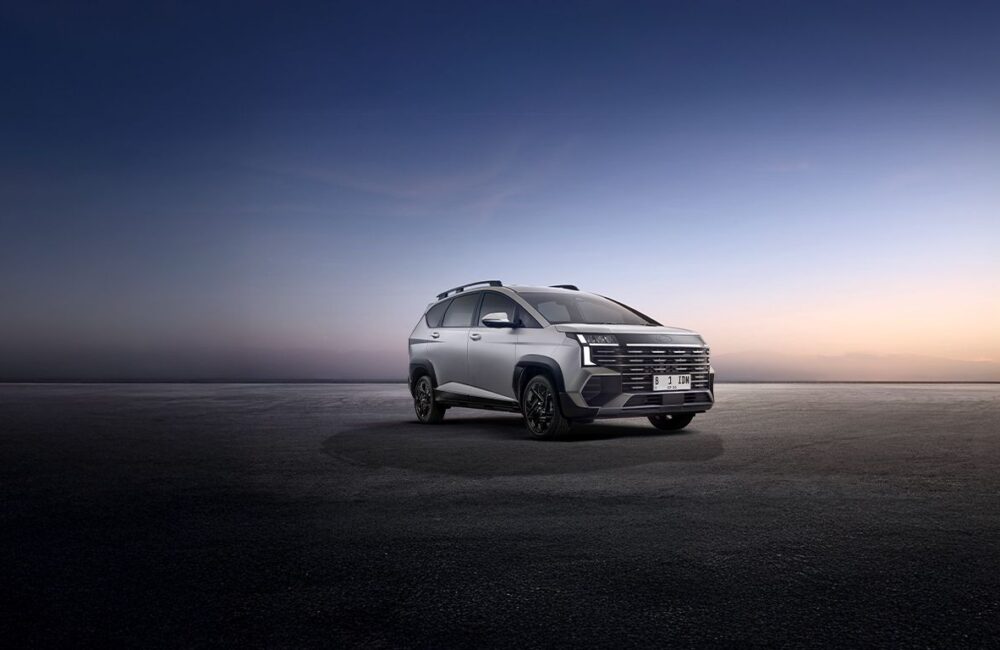 Hyundai Stargazer Cartenz X